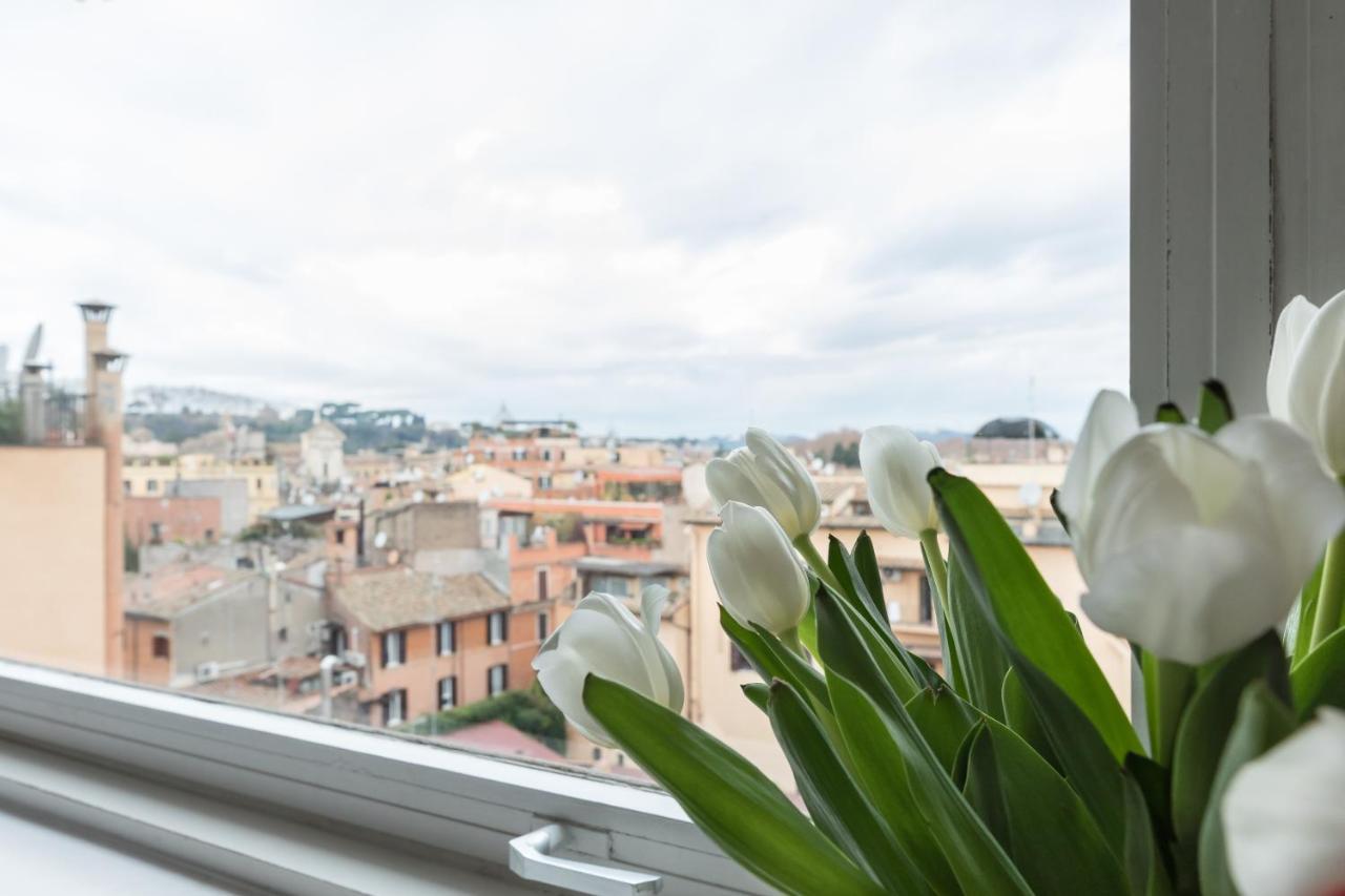 Amazing Penthouse With Private Terrace In Trastevere Rom Exteriör bild